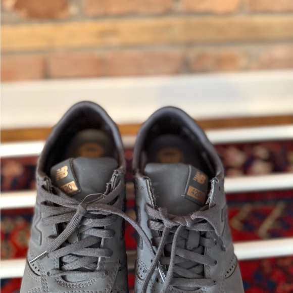 Grey New Balance 420 - Picture 6 of 6